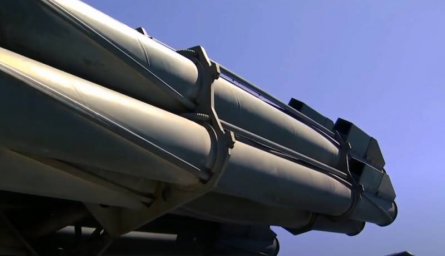 Совместное использование ствольной артиллерии и РСЗО ВС РФ не даёт противнику передышки под Лисичанс Совместное использование ствольной артиллерии и РСЗО ВС РФ не даёт противнику передышки под Лисичанс