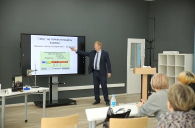 Ученые Благовещенского педуниверситета создали приемник ультрафиолетового излучения Ученые Благовещенского педуниверситета создали приемник ультрафиолетового излучения