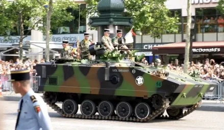 Западная пресса: о передаче ВСУ французской БМП AMX-10P стало известно только после её уничтожения Западная пресса: о передаче ВСУ французской БМП AMX-10P стало известно только после её уничтожения