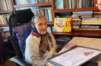 Сергей Кравцов поздравил со 100-летним юбилеем учителя из Костромской области Валентину Секованову Сергей Кравцов поздравил со 100-летним юбилеем учителя из Костромской области Валентину Секованову
