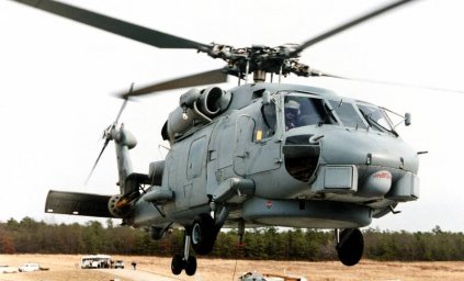 Пентагон заключил контракт на постройку 120 вертолетов H-60 Mike модели Black Hawk и 135 самолетов