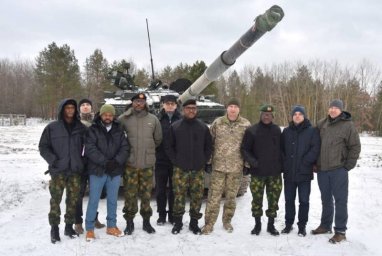 Украину посетила военная делегация Нигерии – конкретные цели визита называют лишь в общих чертах Украину посетила военная делегация Нигерии – конкретные цели визита называют лишь в общих чертах