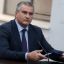 Аксенов временно запретил иностранцам работать в Крыму по ряду профессий