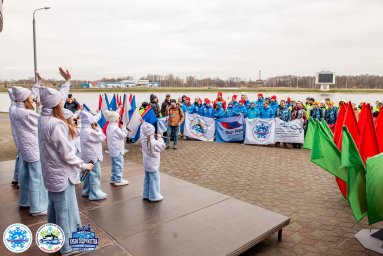 Моржи команды "Косатка ДВ - Порт Вера" приняли участие в "Кубке содружества" в Бресте Моржи команды "Косатка ДВ - Порт Вера" приняли участие в "Кубке содружества" в Бресте