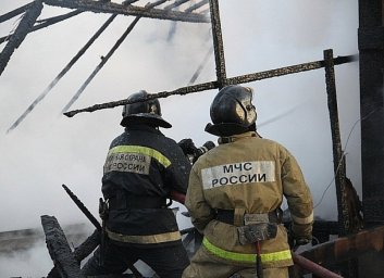 Стали известны подробности пожара во Владивостоке, на котором эвакуировали 65 человек Стали известны подробности пожара во Владивостоке, на котором эвакуировали 65 человек