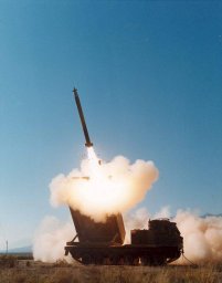 Американские РСЗО для Украины: помощь задерживается Американские РСЗО для Украины: помощь задерживается