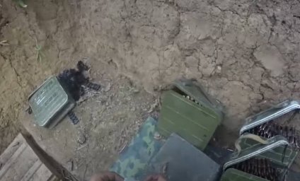 Репортаж из взятых НМ ДНР украинских окопов в Марьинке Репортаж из взятых НМ ДНР украинских окопов в Марьинке