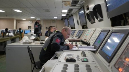 На втором серийном атомном ледоколе «Урал» проекта 22220 запустили реакторную установку На втором серийном атомном ледоколе «Урал» проекта 22220 запустили реакторную установку