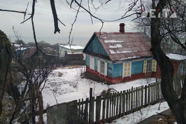 Хулиганы вломились в частный дом и чуть не убили его хозяина в Приморье