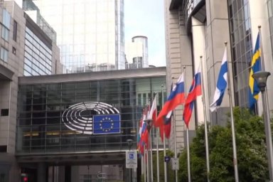 Только Венгрия из стран ЕС выступила против введения санкций в отношении России Только Венгрия из стран ЕС выступила против введения санкций в отношении России