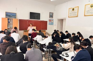 Школьники Киргизии приняли участие в олимпиаде по русскому языку &laquo;Говорю на великом&raquo;