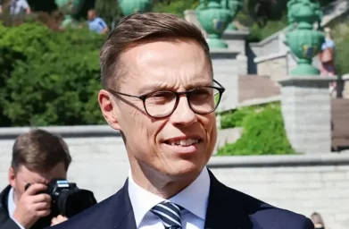 Президент Финляндии призвал конфисковать российские активы и обеспечить тотальную милитаризацию Укра