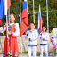 Школьники и студенты объединились в патриотических акциях ко Дню России