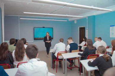 Госдума приняла закон о снижении бюрократической нагрузки в колледжах и вузах
