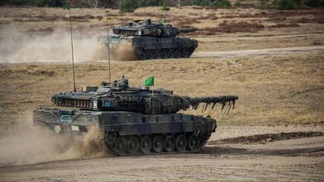 Главы МИД трёх прибалтийских стран призвали Германию «незамедлительно» поставить Украине танки Leopa Главы МИД трёх прибалтийских стран призвали Германию «незамедлительно» поставить Украине танки Leopa
