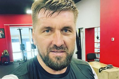 Бывший чемпион Bellator из России выступит на одном турнире с Емельяненко Бывший чемпион Bellator из России выступит на одном турнире с Емельяненко