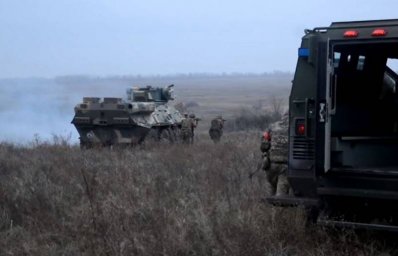 В Киеве сняли постановочное видео об «эффективности» применения западного оружия в бою с «российской В Киеве сняли постановочное видео об «эффективности» применения западного оружия в бою с «российской