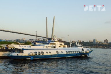 Паром из Южной Кореи не пустили во Владивосток Паром из Южной Кореи не пустили во Владивосток