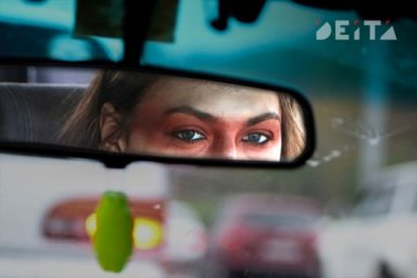 Болгария запретила въезд авто с российскими номерами