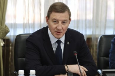 В Республике Алтай намерены пересмотреть систему оплаты труда педагогов