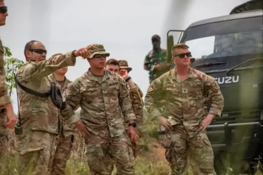 США перебросили войска на Алеутские острова на фоне российско-китайских учений «Океан-2024» США перебросили войска на Алеутские острова на фоне российско-китайских учений «Океан-2024»
