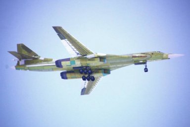 Первый стратегический ракетоносец Ту-160М2 новой сборки впервые взлетел с аэродрома Казанского авиаз Первый стратегический ракетоносец Ту-160М2 новой сборки впервые взлетел с аэродрома Казанского авиаз