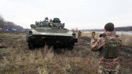 Украинские экономисты: Экономика страны может поддерживать ведение масштабных боевых действий не бол Украинские экономисты: Экономика страны может поддерживать ведение масштабных боевых действий не бол