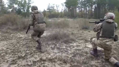 Минобороны: В Донецкой Республике штурмовые отряды при огневой поддержке ВС РФ взяли под контроль по