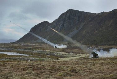 США включили норвежские ЗРК NASAMS в новый пакет военной помощи для Украины США включили норвежские ЗРК NASAMS в новый пакет военной помощи для Украины