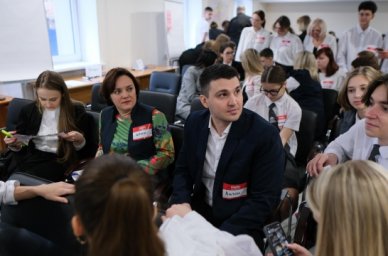 Ростовские школьники и педагоги участвуют в международной программе «Классная страна» Ростовские школьники и педагоги участвуют в международной программе «Классная страна»