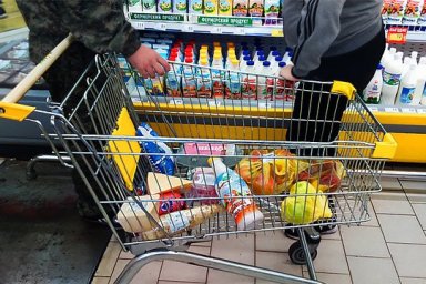 Эксперт назвал товары, которые подешевеют в России Эксперт назвал товары, которые подешевеют в России