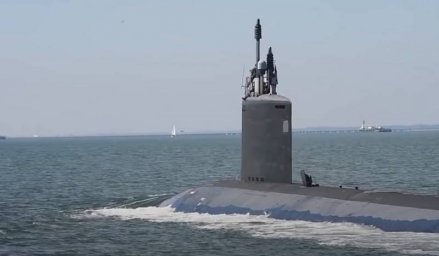 В Пентагоне отрицают заход американской АПЛ типа Virginia в территориальные воды России В Пентагоне отрицают заход американской АПЛ типа Virginia в территориальные воды России