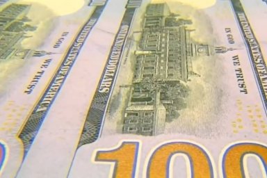 Bloomberg: Китай делает очередной шаг к полному отказу от доллара