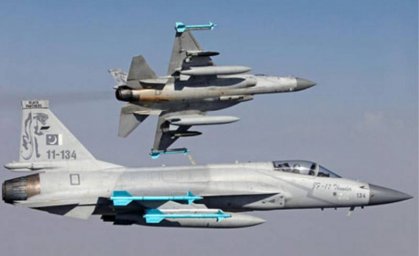 Азиатская пресса: Пакистанские истребители JF-17 в ходе учебного боя в 2021 году выиграли у Rafale В