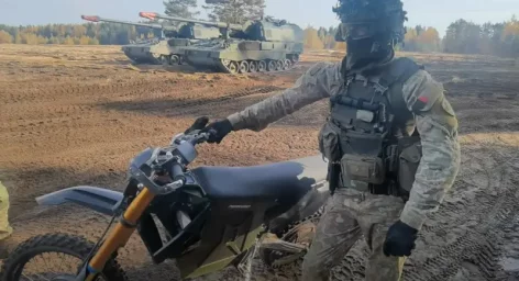 &laquo;Широко использовалась на Украине&raquo;: испанский эксперт пророчит будущее за электрической боевой техни