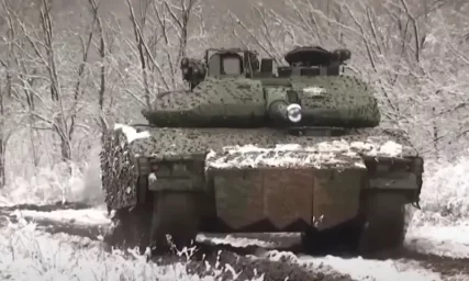 «Выдерживают атаку танка Т-90»: украинские военные предпочитают шведские БМП CV9040 «Выдерживают атаку танка Т-90»: украинские военные предпочитают шведские БМП CV9040