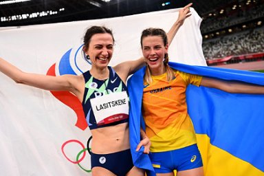 Украинскую легкоатлетку позвали в Россию после травли за фото с Ласицкене