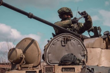 После успешного продвижения ВС РФ и НМ ДНР со стороны Ямполя над противником нависла угроза потери к После успешного продвижения ВС РФ и НМ ДНР со стороны Ямполя над противником нависла угроза потери к