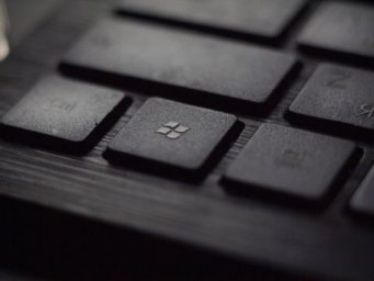 &laquo;Обновления вновь доступны&raquo;: Microsoft не решился рвать связи с Россией