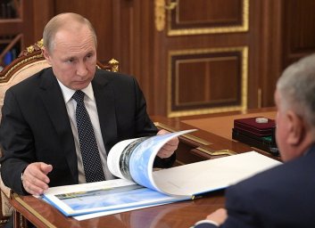 Как министр министра подставил: Путин недоволен Козловым из-за главы МЧС Как министр министра подставил: Путин недоволен Козловым из-за главы МЧС