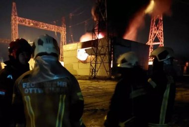 Власти регионов Украины: ВС России нанесли серию мощных ударов по объектам, среди которых завод &laquo;Тур