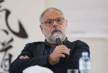 Хазин: США могут ограничить хождение доллара