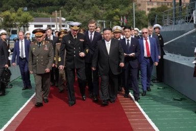 Минобороны Южной Кореи: Пхеньян поставит России высокоточные ракеты в дополнение к артиллерийским и Минобороны Южной Кореи: Пхеньян поставит России высокоточные ракеты в дополнение к артиллерийским и