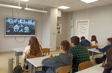 В школах и колледжах ДНР провели мероприятия, посвященные Нюрнбергскому процессу В школах и колледжах ДНР провели мероприятия, посвященные Нюрнбергскому процессу